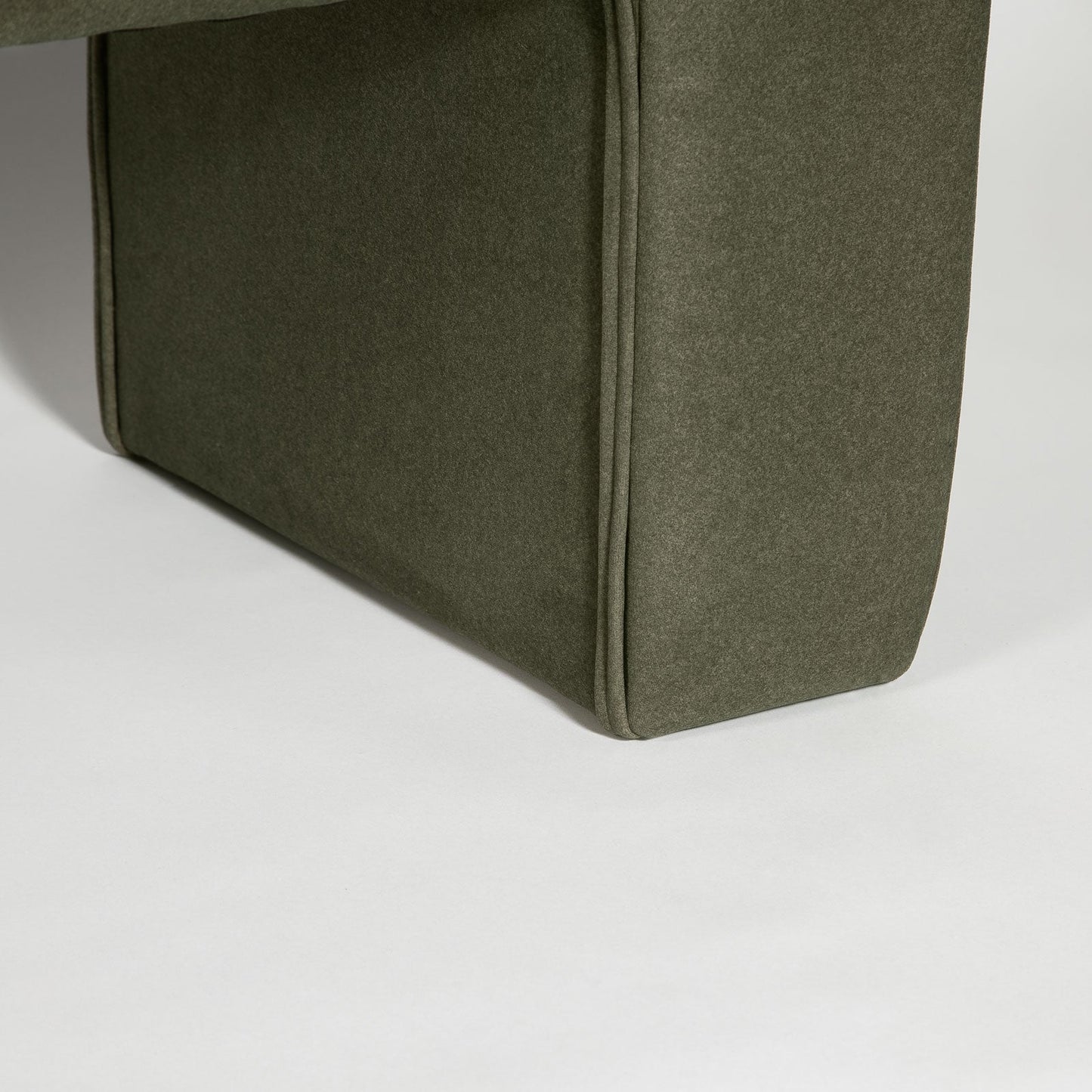 Skye Bench - Velvet Fern