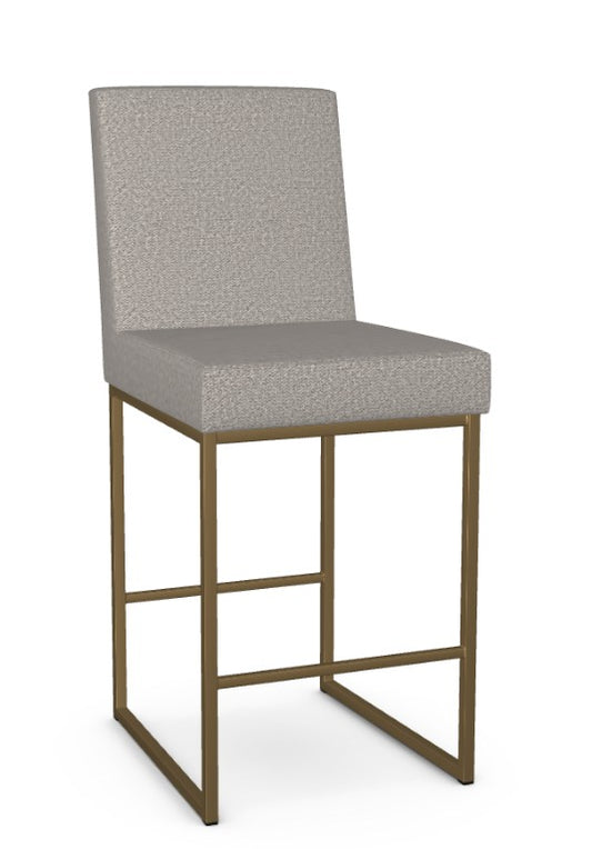 Courtney Stool