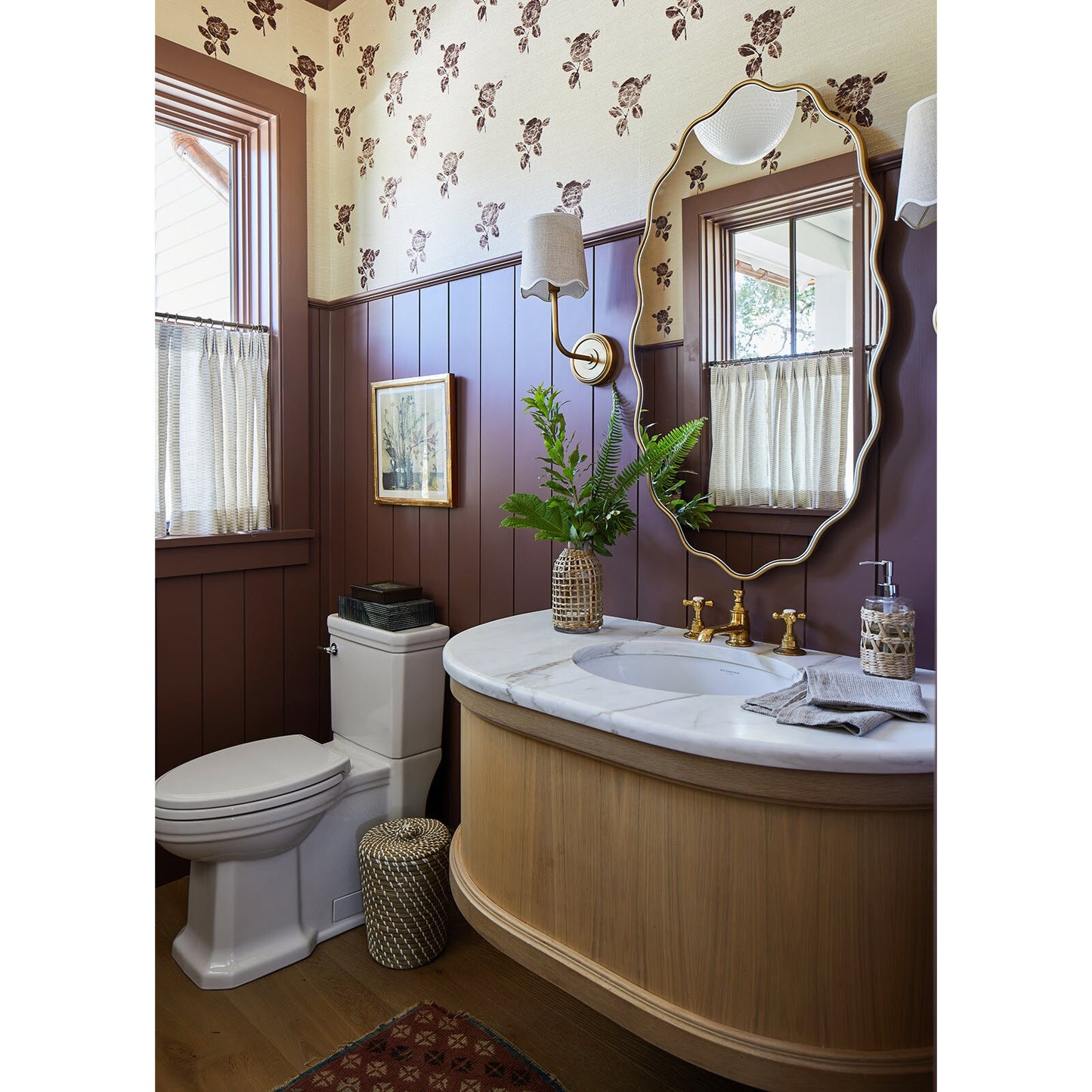 Victoria Wavy Sconce